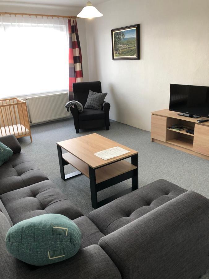 Apartman Orlik Nad Vltavou Extérieur photo
